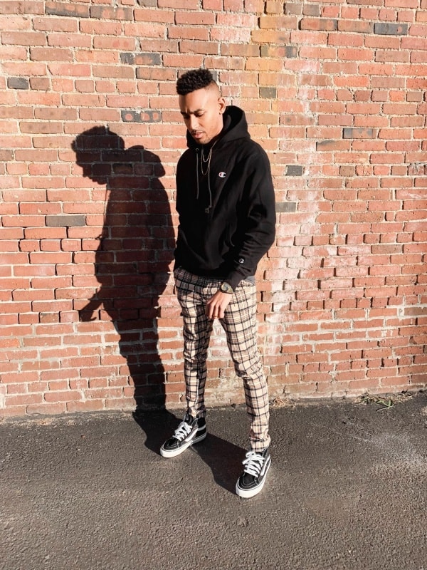 Best Ways to Wear Plaid Pants for Men