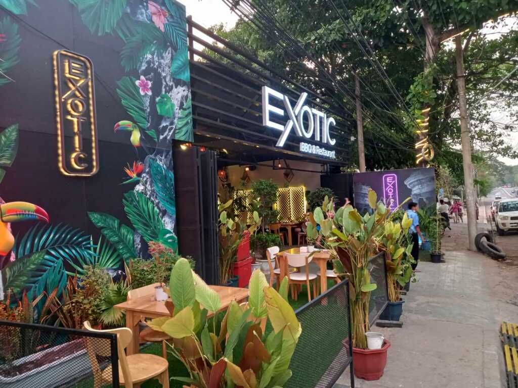 Exotic_Outside