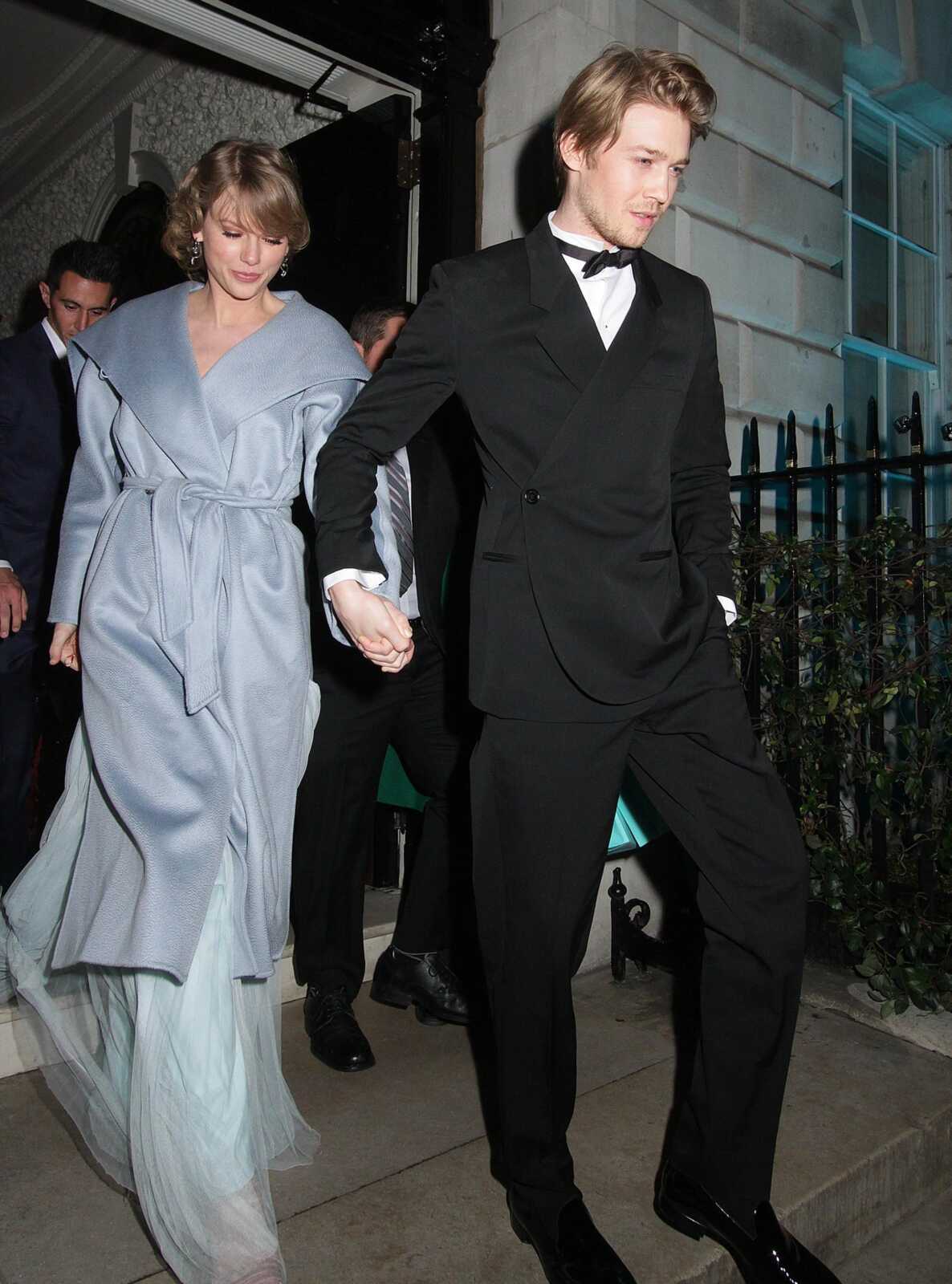 Taylor Swift အဆွေးသီချင်း 