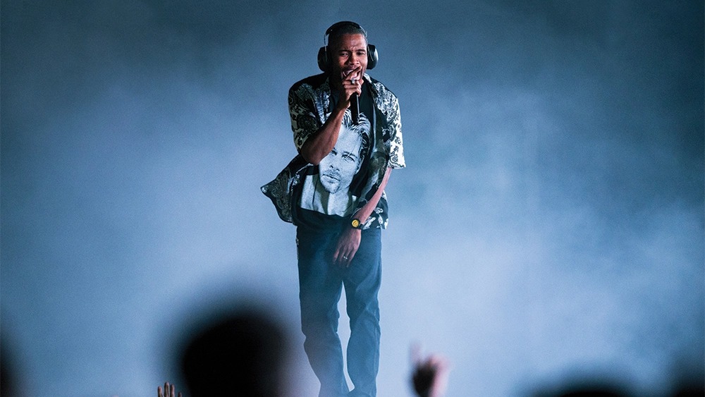 R&B Frank Ocean သီချင်း