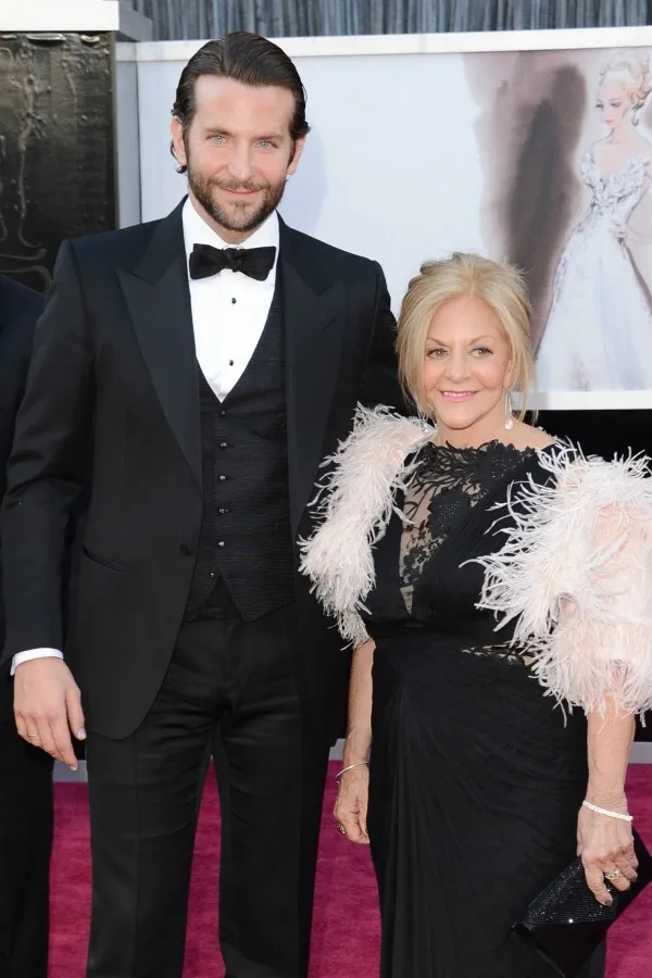 celebrities with their mums