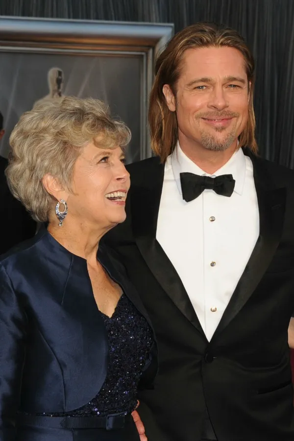 celebrities with their mums