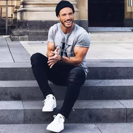 black jeans fashion