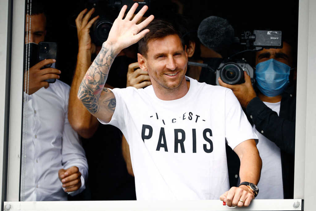 TOPSHOT-FBL-FRA-LIGUE1-PSG-MESSI