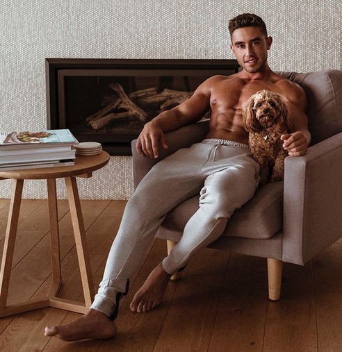 ကွီး Fitness Influencer