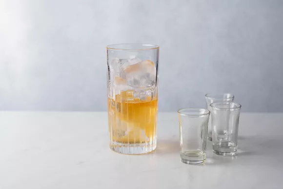 making cocktail from whiskey