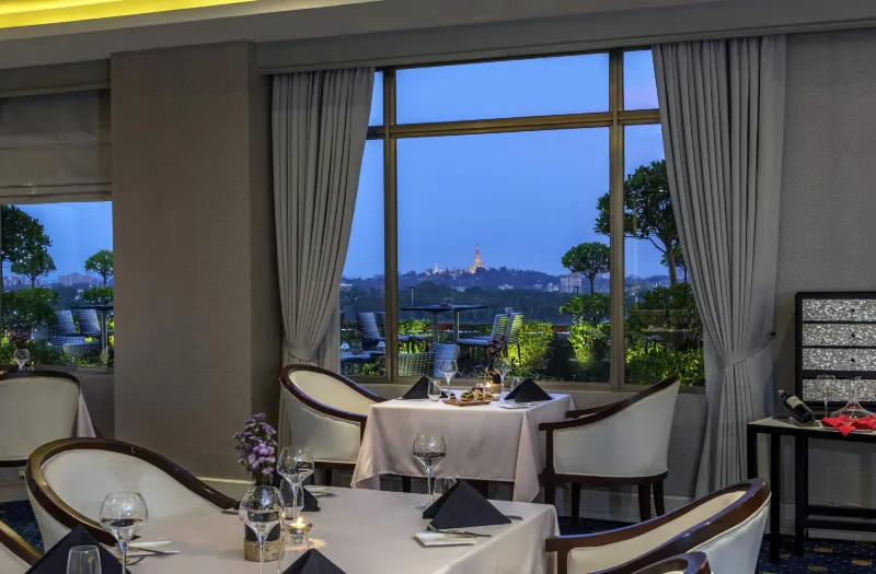 restaurants in Yangon