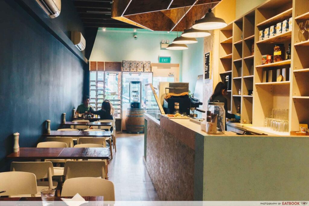 Tipo-Pasta-Bar-Ambience
