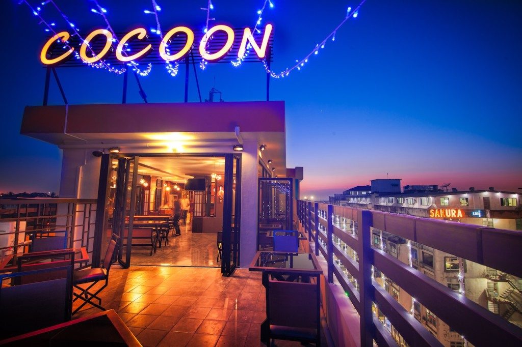 ရန်ကုန် Rooftop Bars