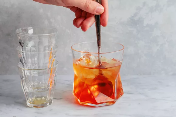 making cocktail