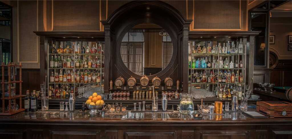 ရန်ကုန် Bar