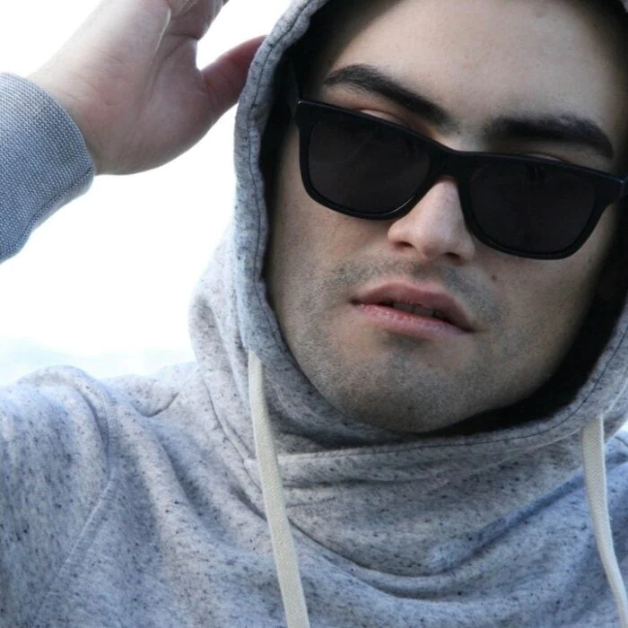 sunglasses for kwee