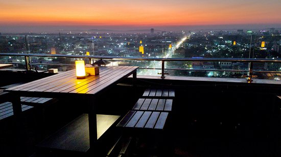Apex Bar