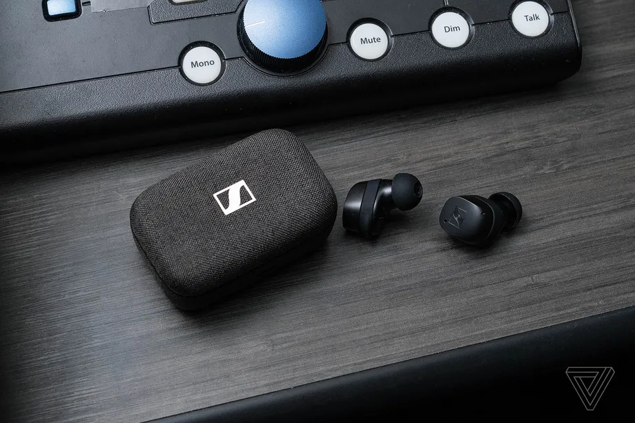 ပေါ်ပြူလာ Earbuds
