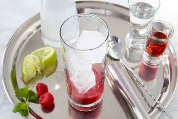 Raspberry Mojito ပြုလုပ်နည်း