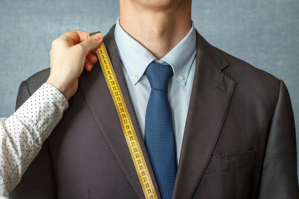 Business Suit ရွေးချယ်ရာမှာ