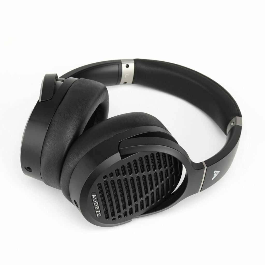 Headphone