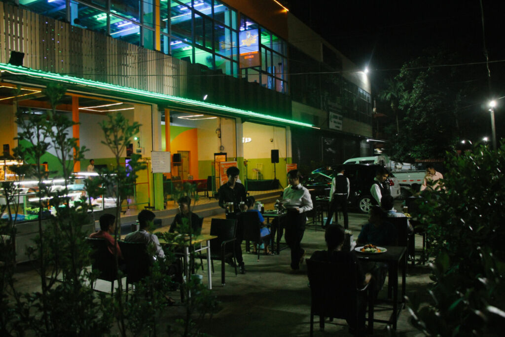 restaurant