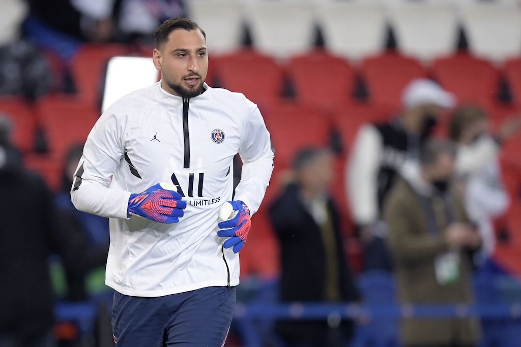 (၈) Gianluigi Donnarumma