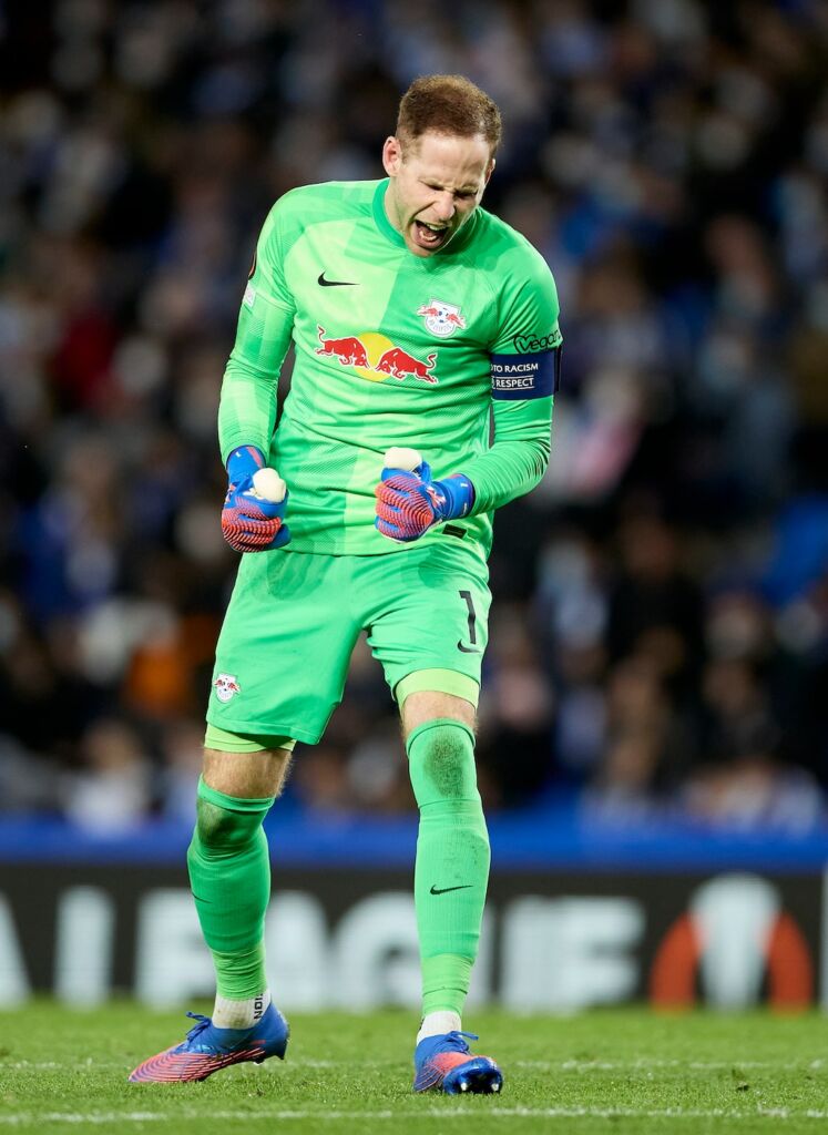 (၉) Peter Gulacsi
