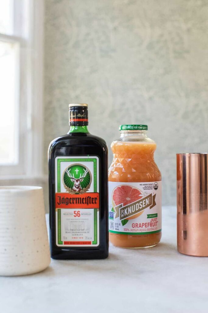 Jagermeister ကော့လ်တေး
