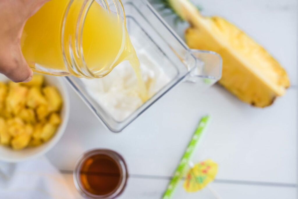Pina Colada ကော့လ်တေး