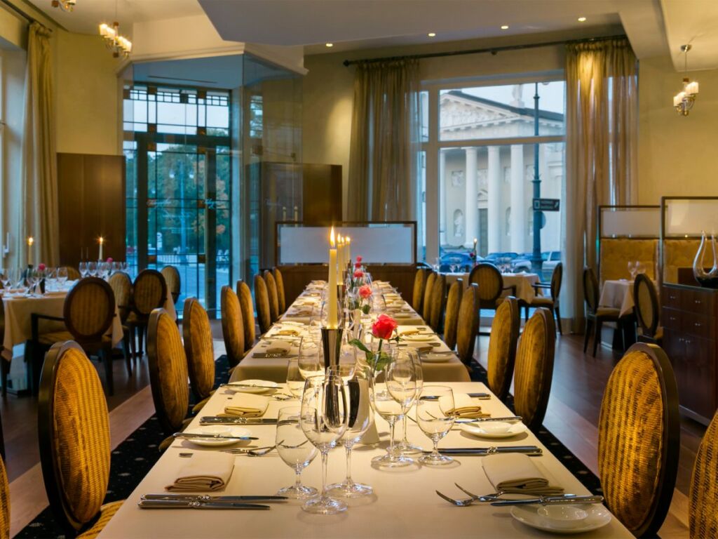 Business Dinner