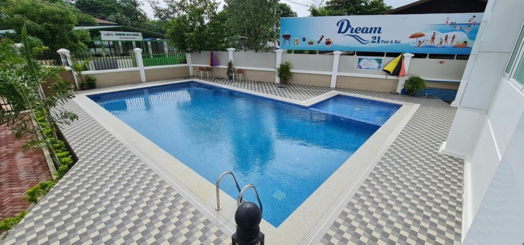 Dream 21 Pool & Bar