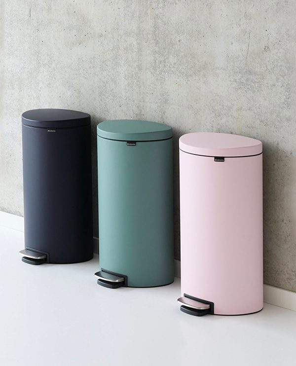 trash bin