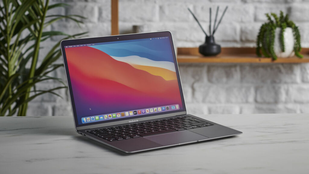 ၂၀၂၂ Laptop
