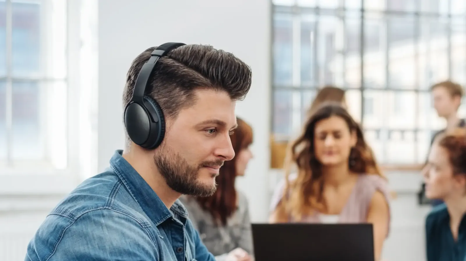 ဆူညံသံ Noise Cancellation