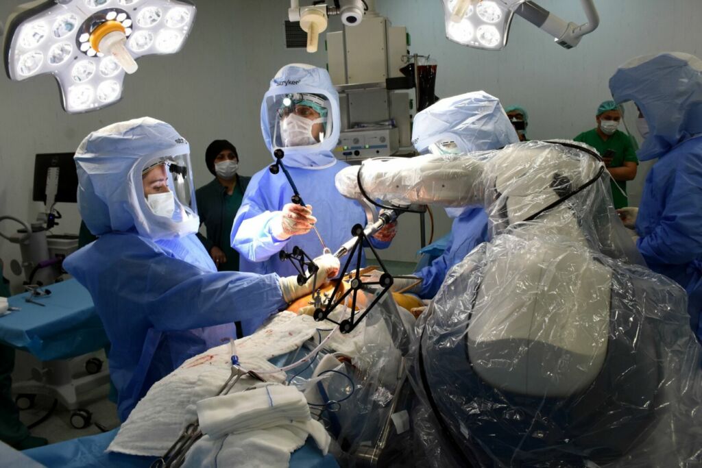 robots and doctors
