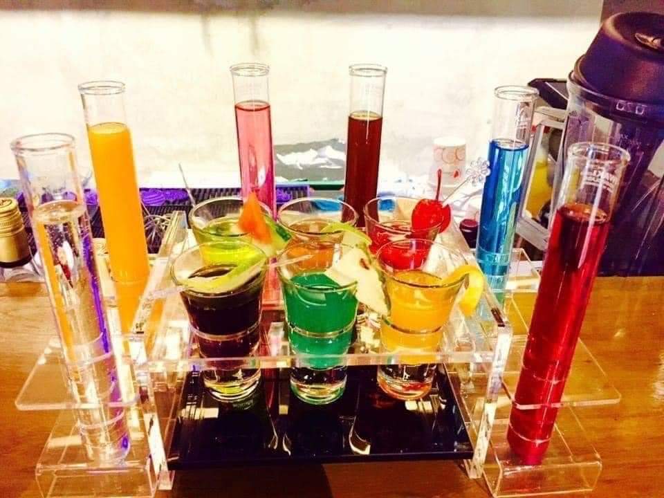 bar