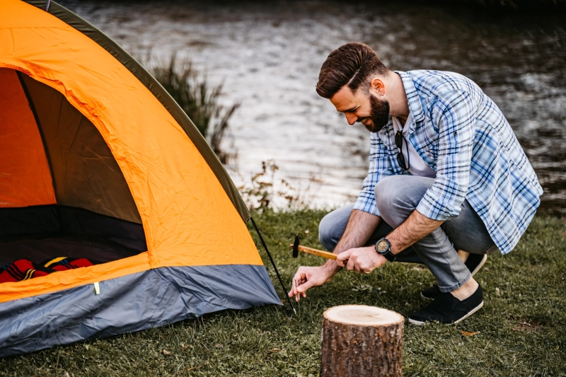 ညအိပ် Camping