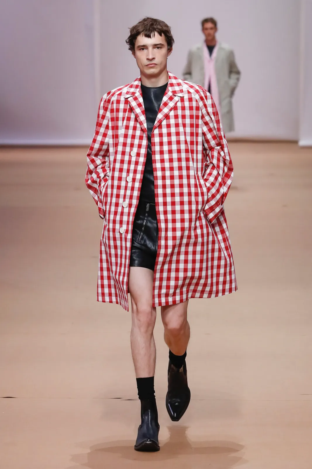 fashion colour 2023