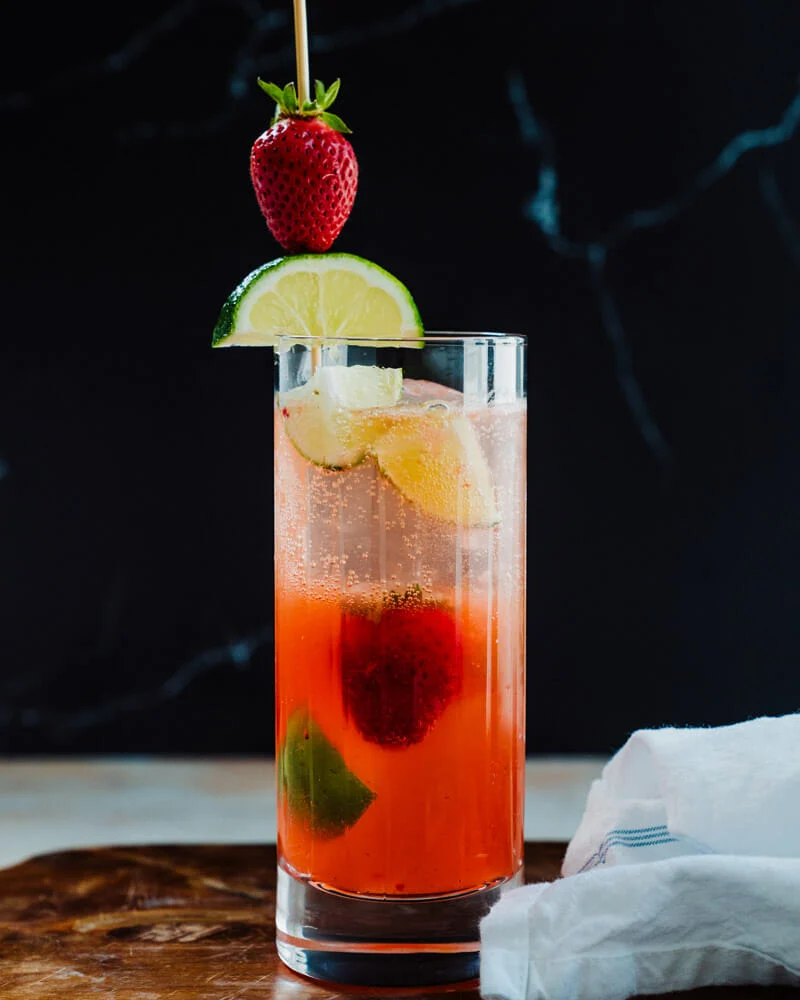 Fresh Strawberry Mojito