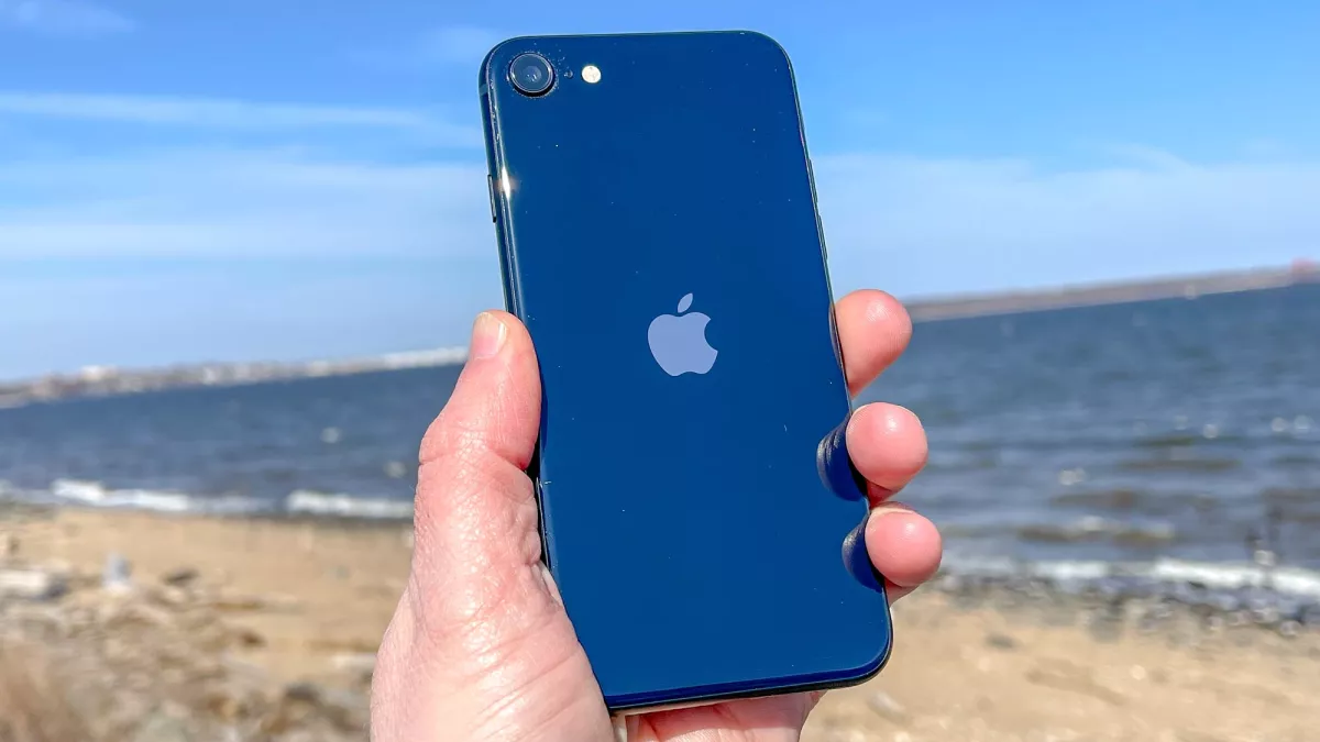 iPhone SE (2022)