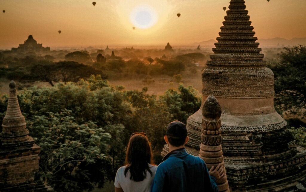အချစ်နဲ့ ခရီးနှင်