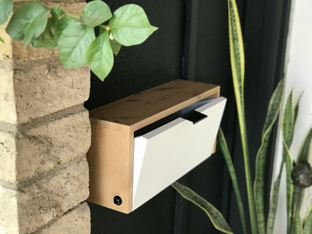 Mailbox