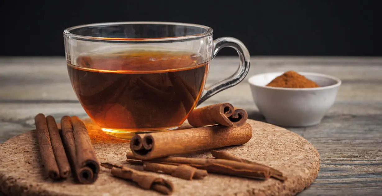 honey and cinnamon drink