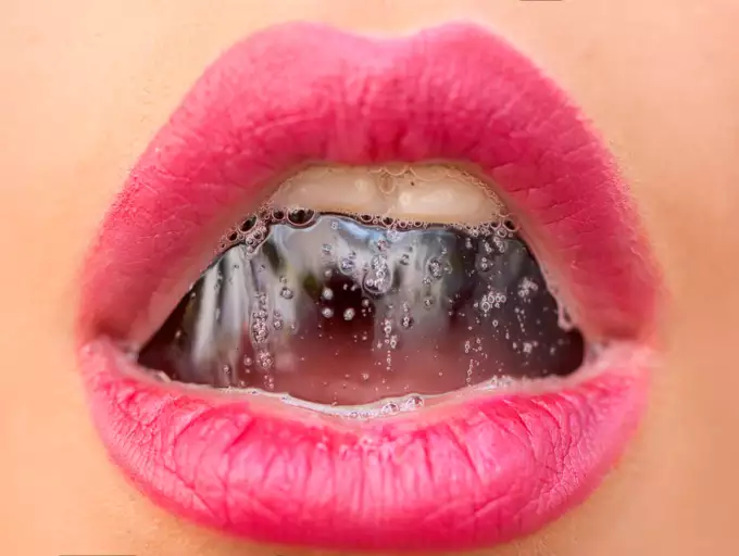Mouth 