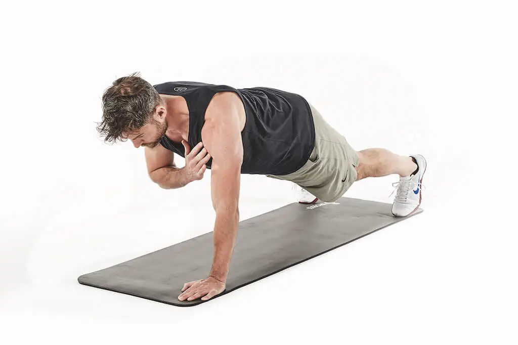 Plank Shoulder Tap