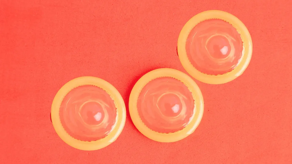 Polyurethane condoms