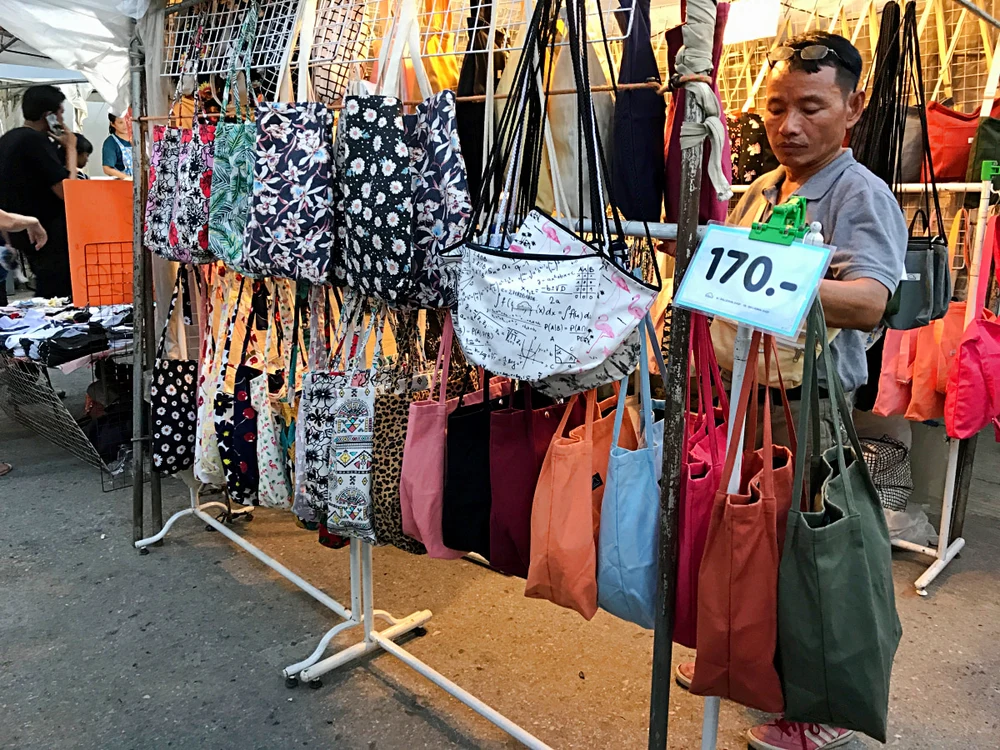 Taladnad Kokotho (ตลาดนัด กกท)